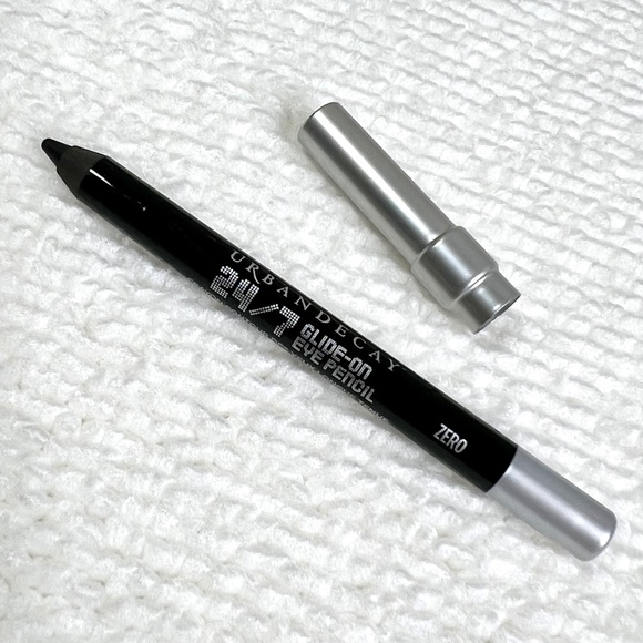 Urban Decay Other - 🔥Pick 5 for $25🔥 URBAN DECAY 24/7 Glide-On Eye Pencil Mini in Zero